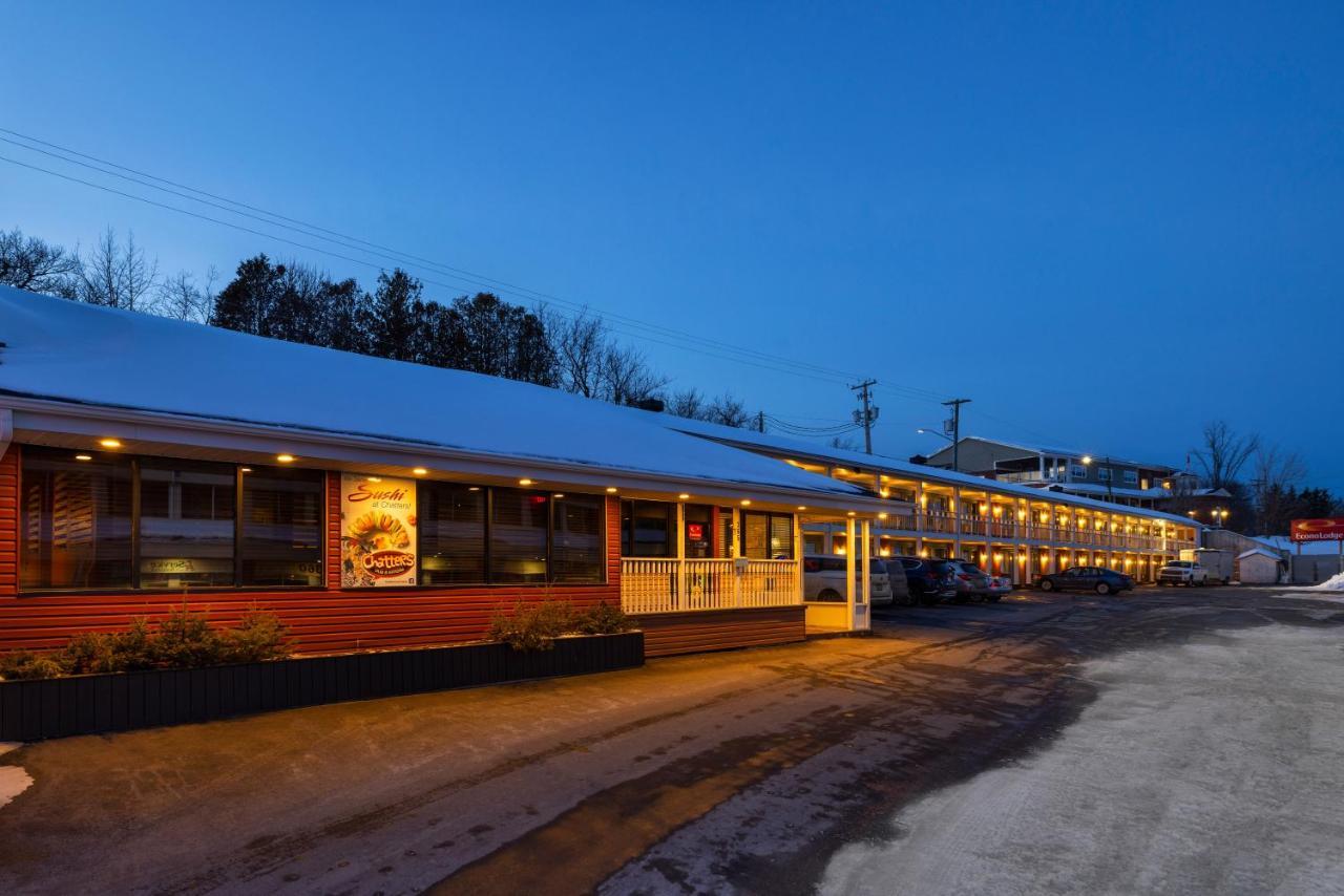 Econo Lodge Miramichi Exterior foto